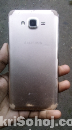 Samaung J7